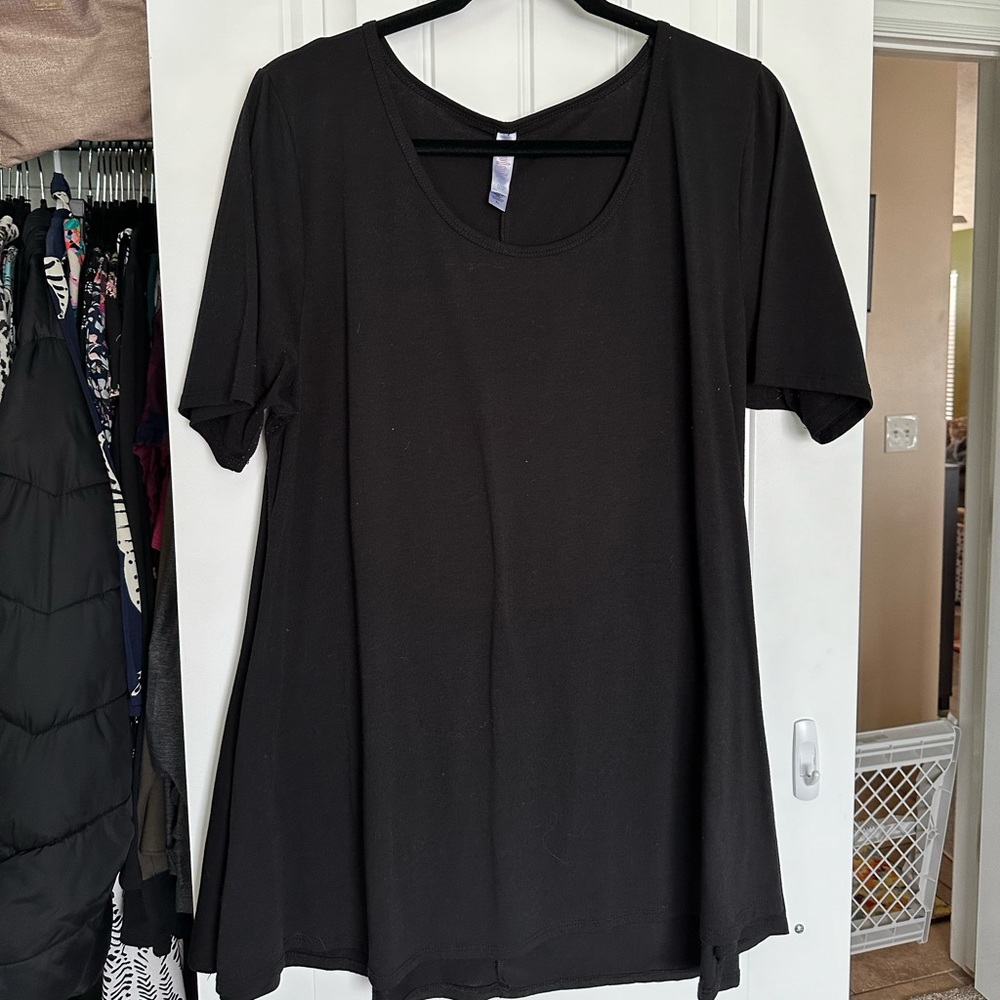 Lularoe perfect t